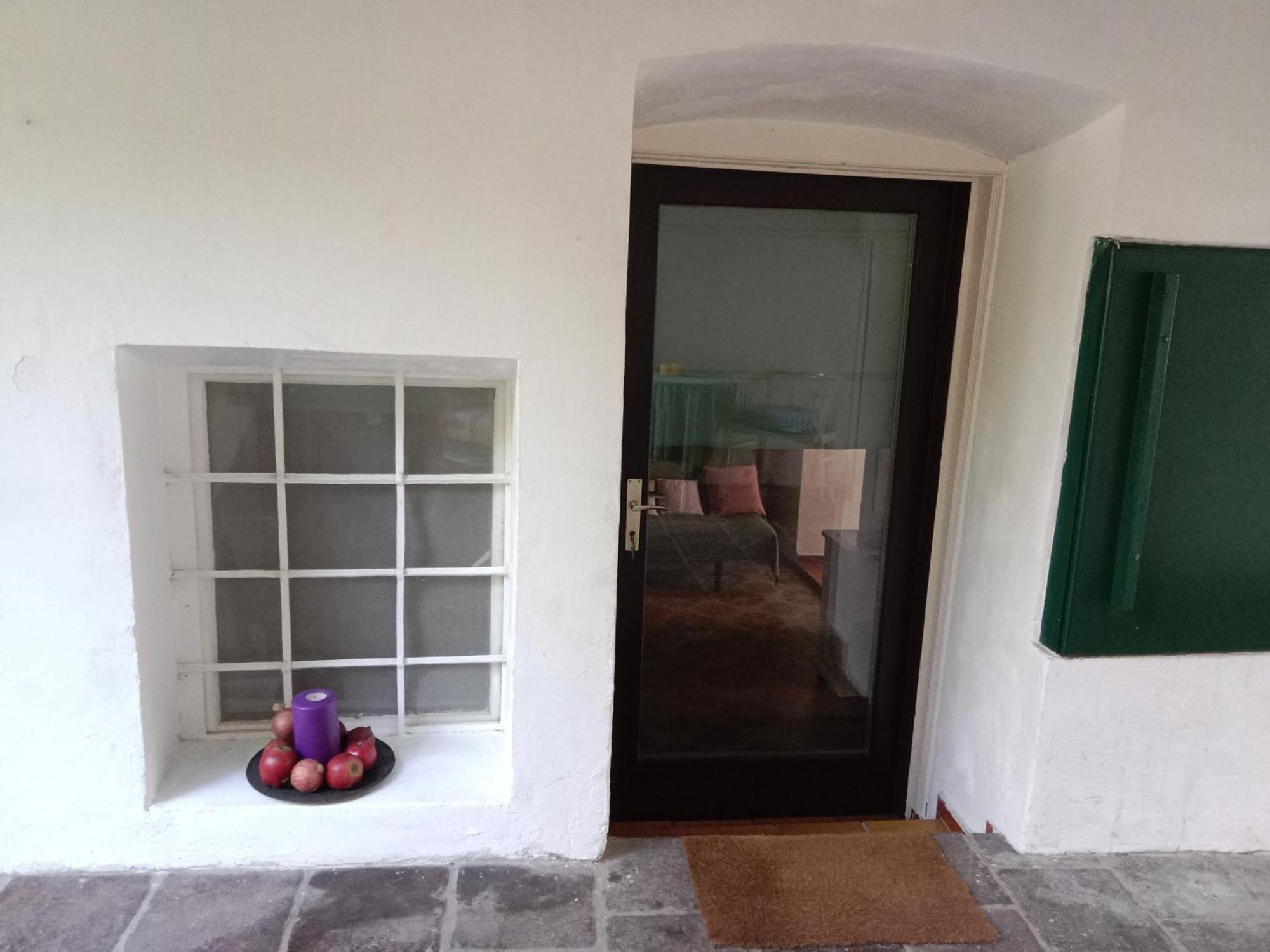 Apartment Mit 1 Schlafzimmer In Altstadthaus Sankt Veit an der Glan Exterior photo